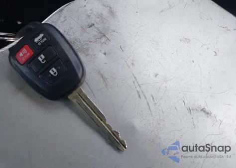 2018 Toyota Corolla Le из США, поврежденный, VIN 5YFBURHE0JP752922